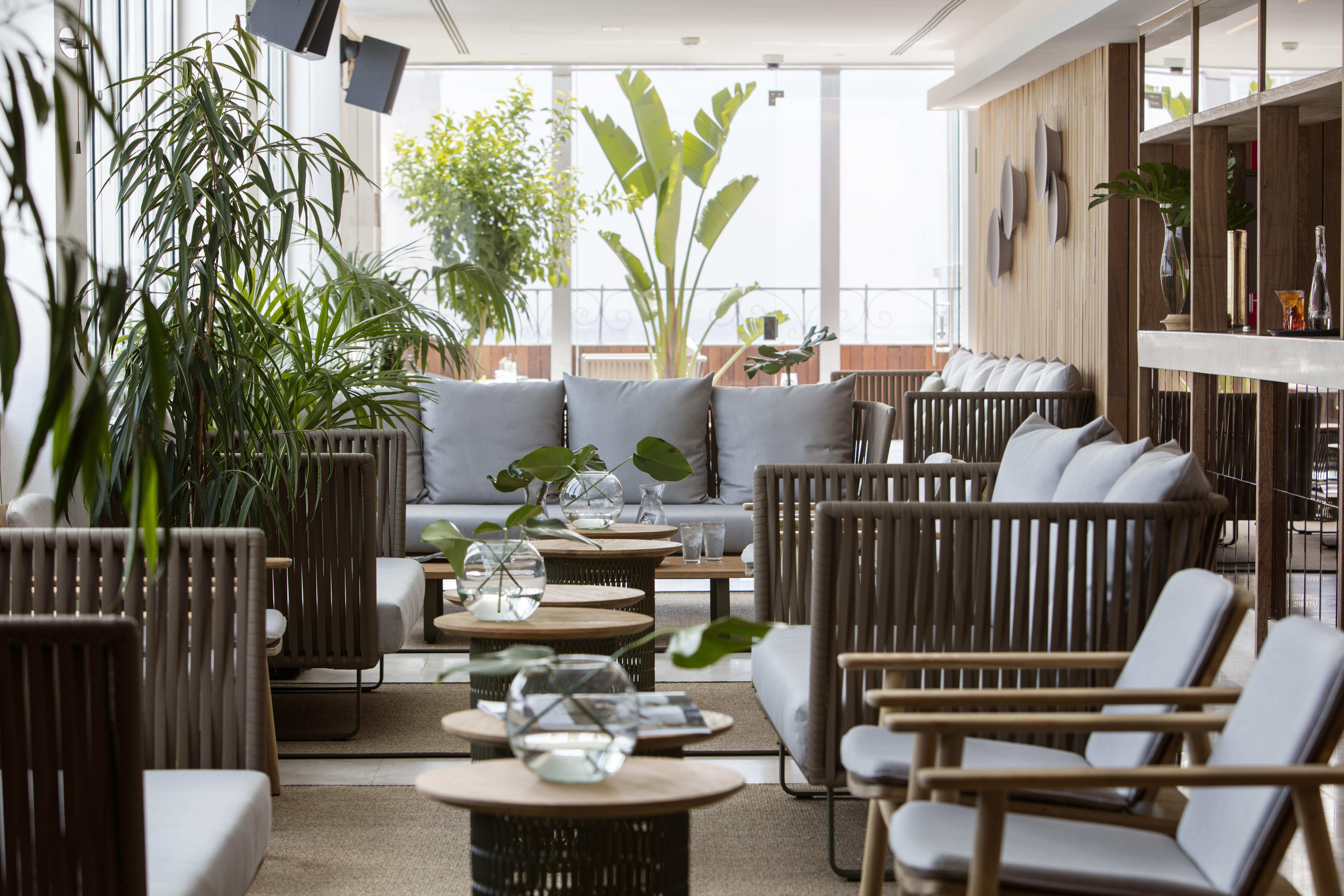 Me Madrid Reina Victoria By Melia — Photos 1